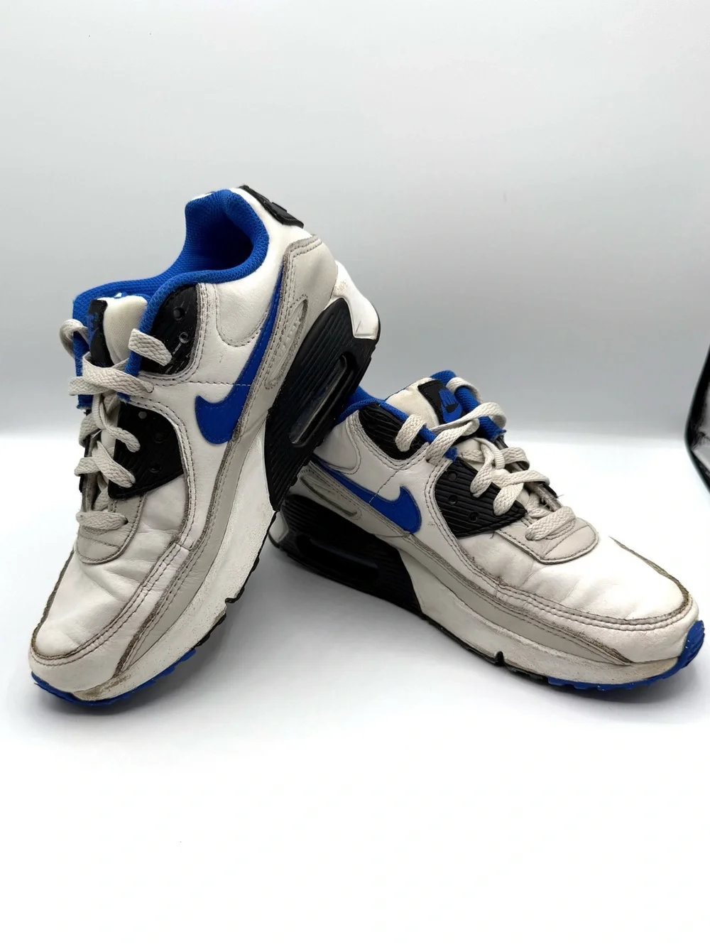Nike Air Max 90 Leather GS White Racer Blue Light Bone Size 3.5Y Kid/Youth